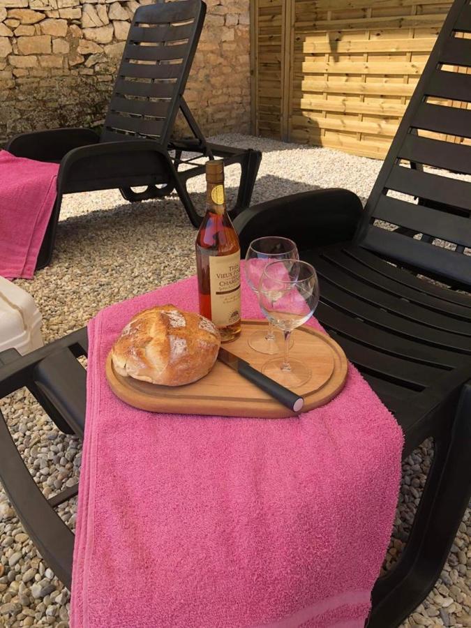 The Charming Private Farmhouse At La Grenouillere Puyreaux Eksteriør bilde